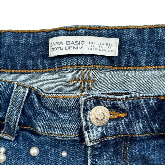 Zara Shorts Denim Distressed Jeans Women’s size US 8 - Picture 2 of 7